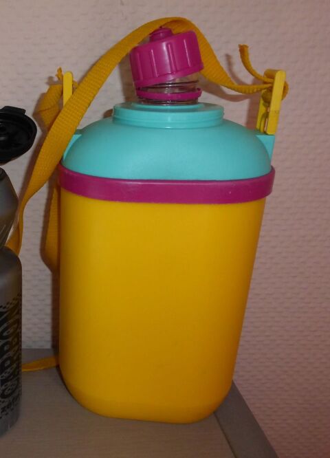 BIDON / GOURDE 1 Doussard (74)