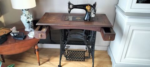 Machine � coudre ancienne 300 Les Sables-d'Olonne (85)