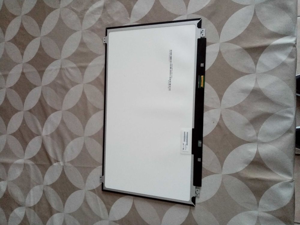 &eacute;cran hp Notebook 15-af119nf Matériel informatique