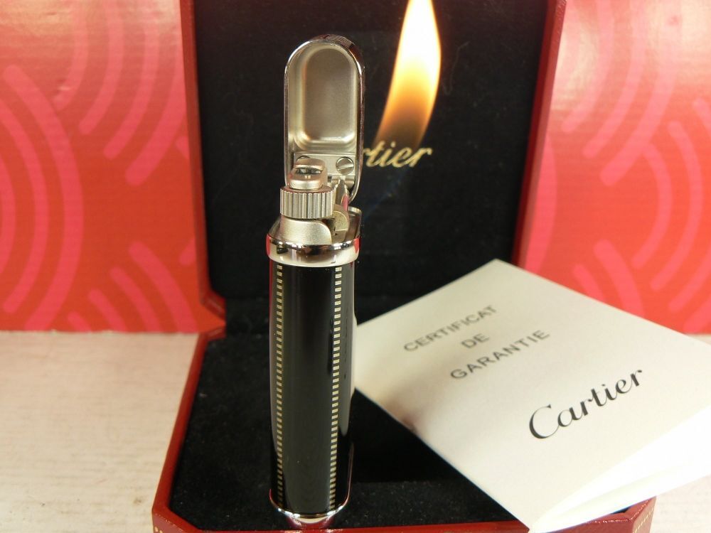 Briquet Cartier Ovale D&eacute;cor - Art Deco 