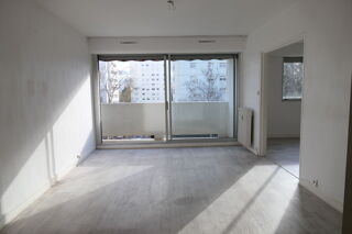  Appartement � vendre 5 pi�ces 91 m� Poitiers