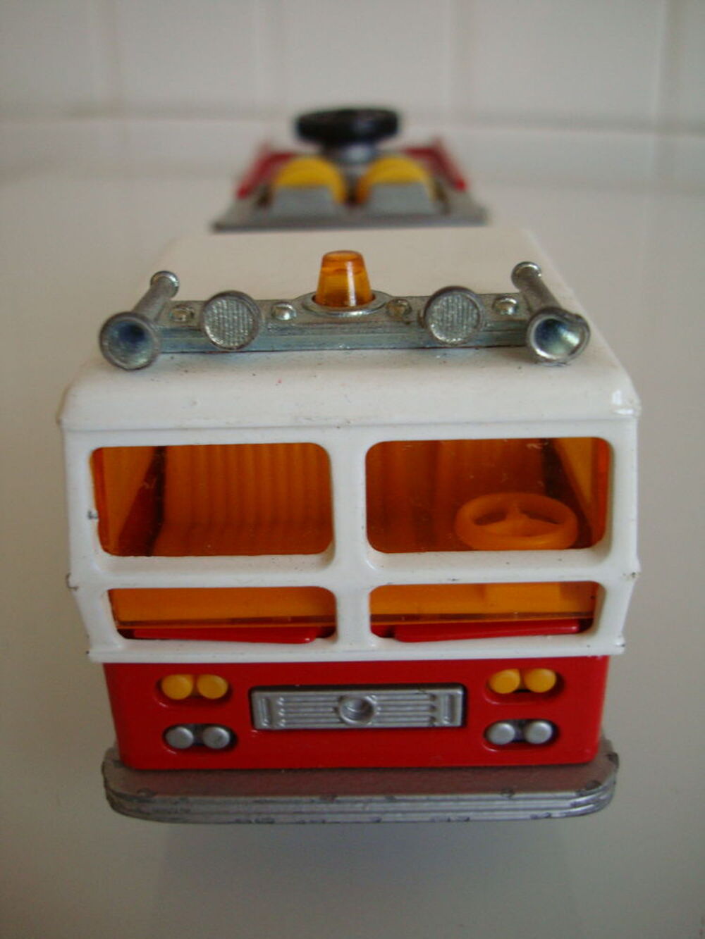 Majorette,jouet ancien camion de pompier. 