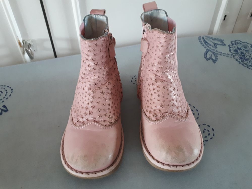 Chaussures filles BO-BELL - 26 - 8 EUROS Chaussures enfants