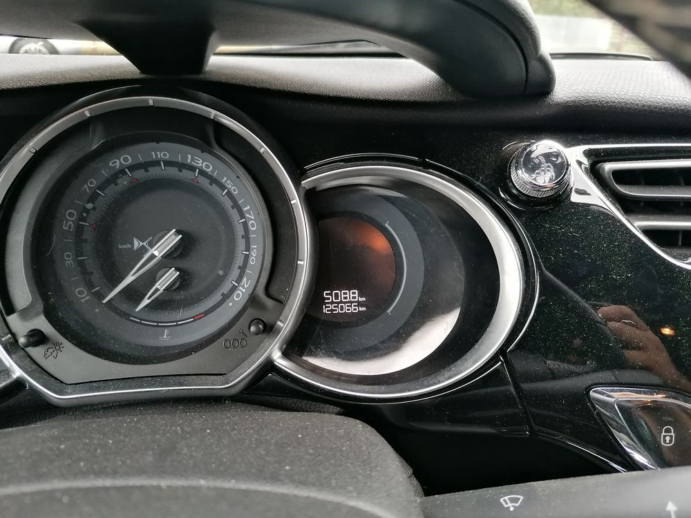 DS3 DS 3 PureTech 110 S&S BVM So Chic 2016 occasion 28500 Vernouillet