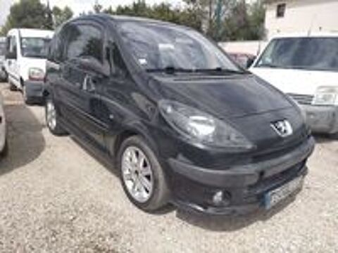 1007 1,4i 75CV E-TRONIC BOITE AUTO 2005 occasion 13510 &Eacute;guilles