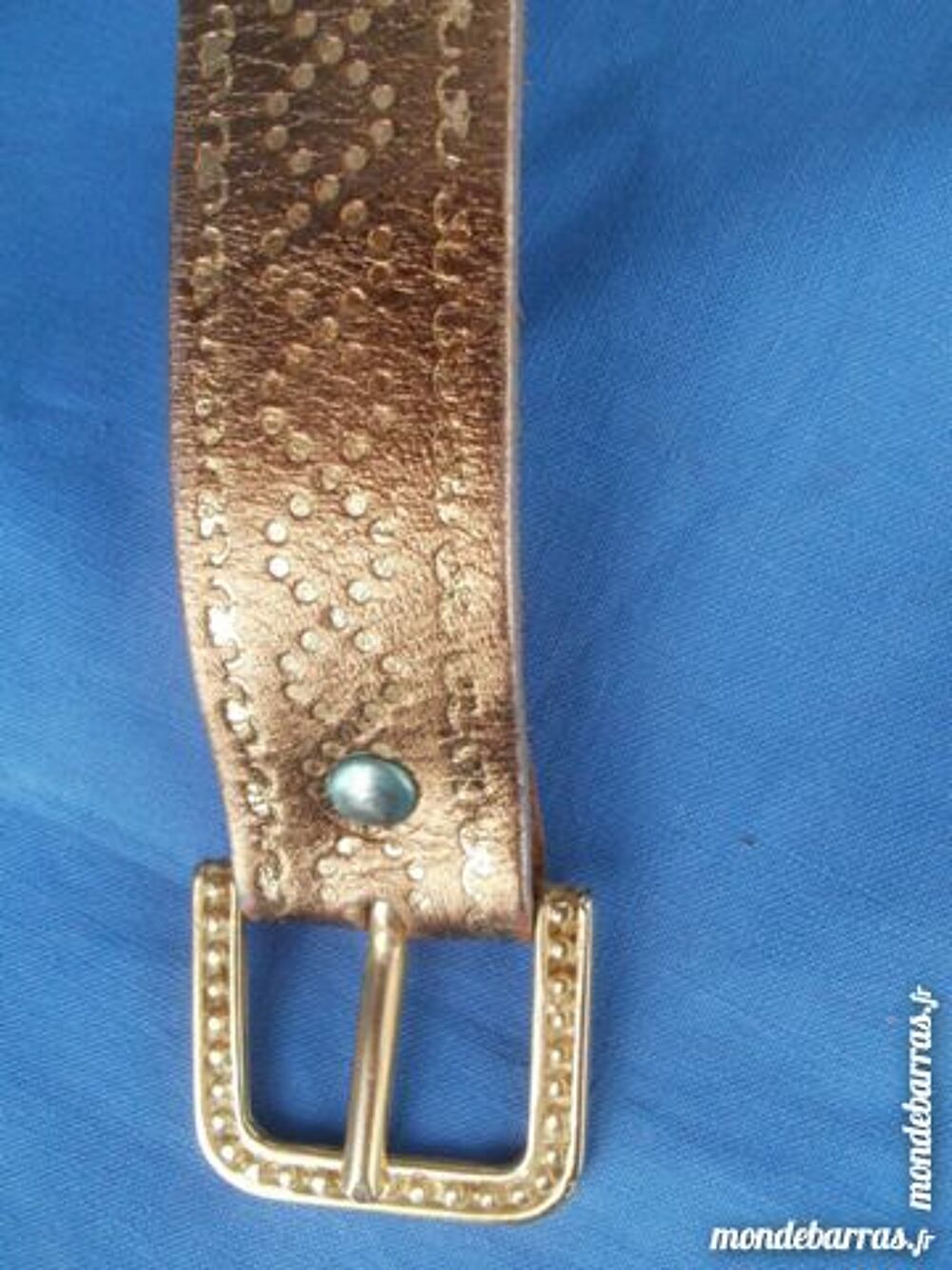 Ceinture dor&eacute;e croute de cuir 85 cm Bijoux et montres
