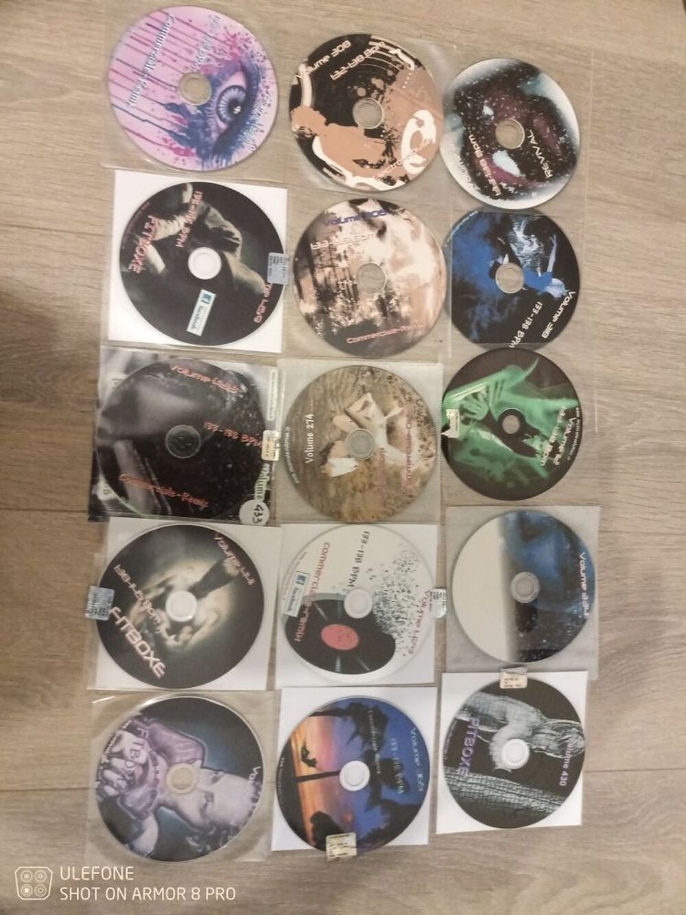 100 CD Finess CD et vinyles