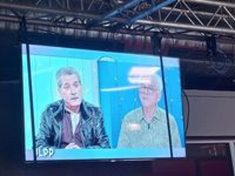   Spectacle de magie en close-up en France et cours chez vous. 