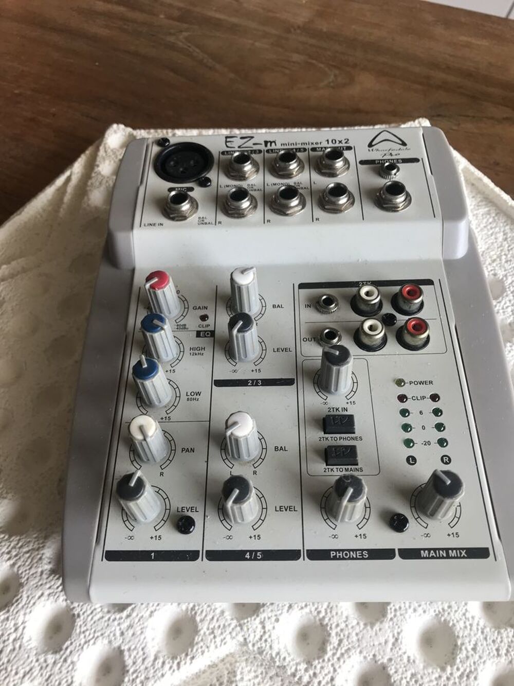 Mini table de mixage Wharfedale pro Audio et hifi