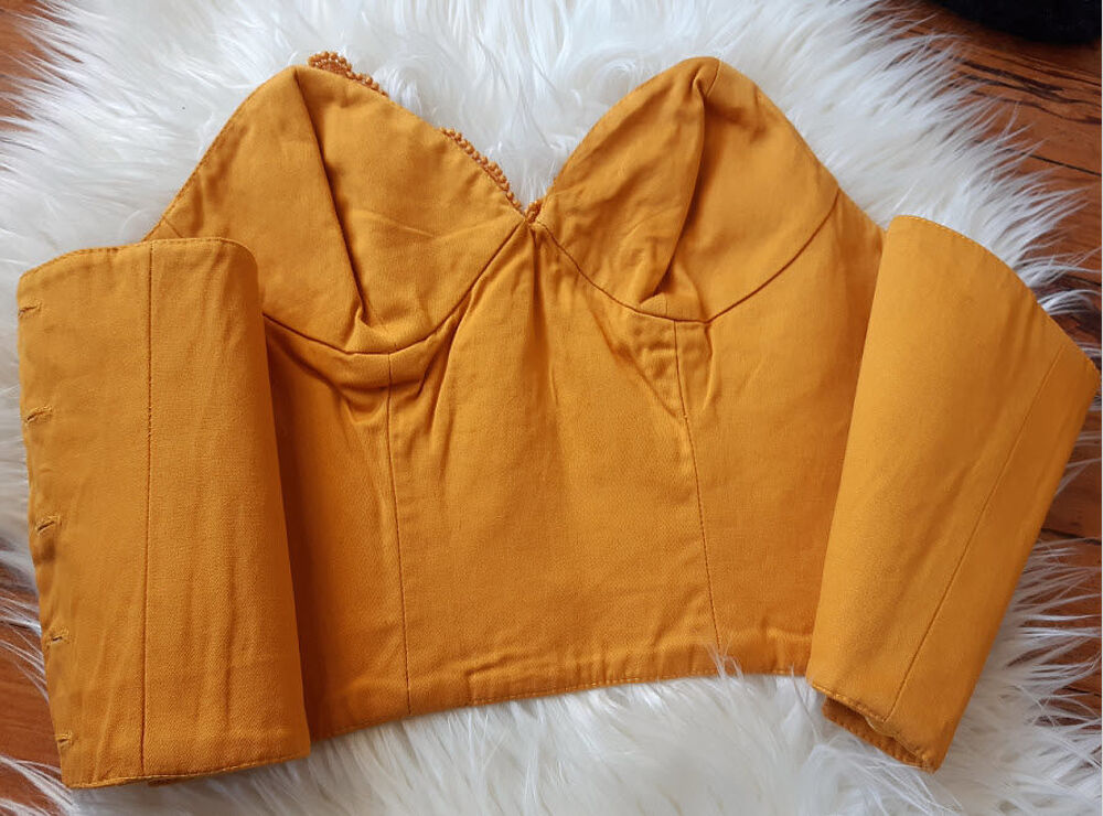 Bustier jaune moutarde doubl&eacute; empi&egrave;cement brod&eacute; taille 38 Vêtements