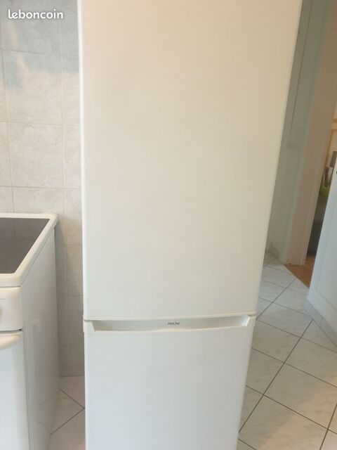 Réfrigérateur - Congélateur - Remise en main propre le 10/12 100 Paris 12 (75)