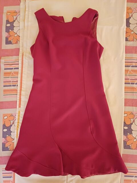 Robe rouge 30 Bois de Nèfles Saint Paul (97)