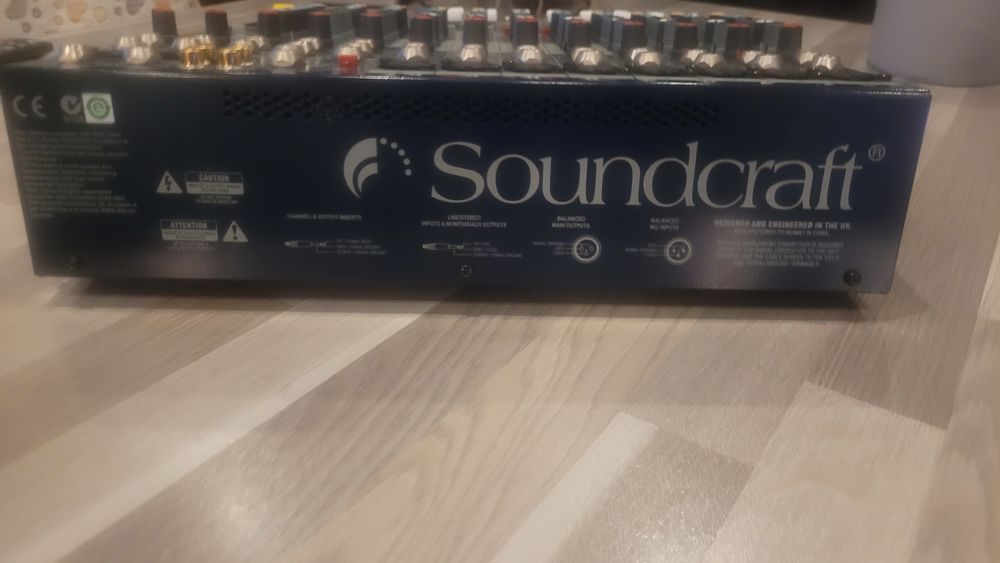 Table de mixage Instruments de musique