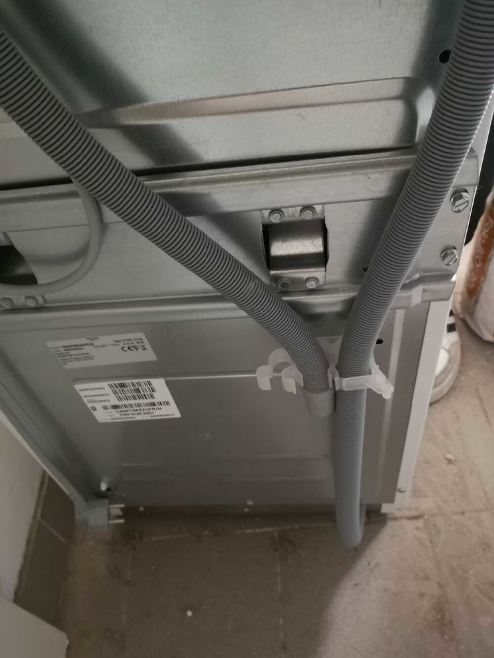 c&egrave;de climatiseur et machine &agrave; laver Cuisine