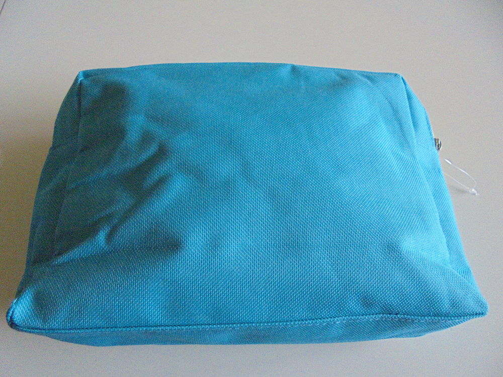 Trousse toilette turquoise (40) Maroquinerie