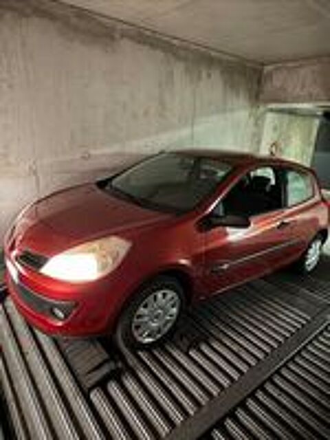 Clio III Clio 1.2 16V 75 Pack Authentique 2005 occasion 69300 Caluire-et-Cuire
