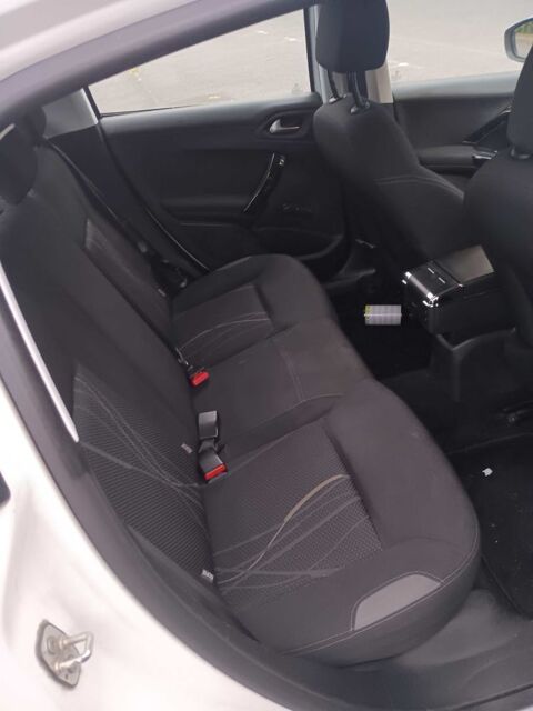 Peugeot 208 1.5 bluehdi 2018