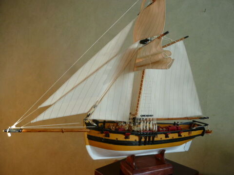 maquette bateau bois 400 Brtigny-sur-Orge (91)