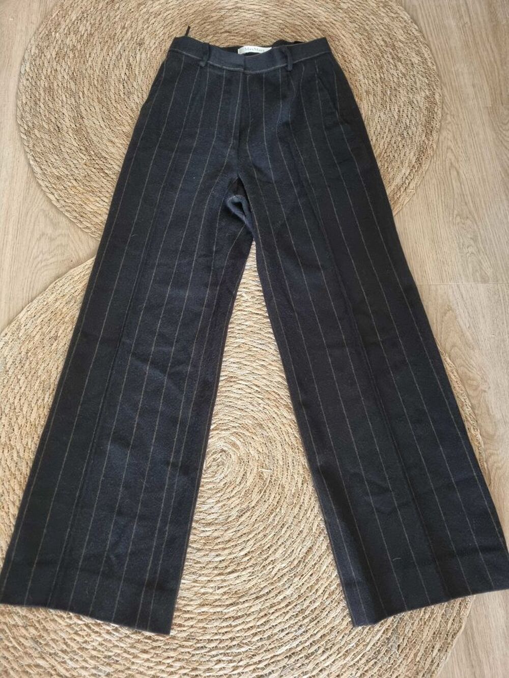 Esemble costume Vêtements