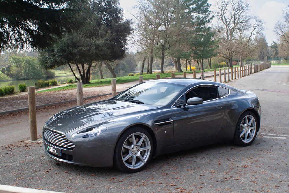 Vantage 2007 occasion 75015 Paris