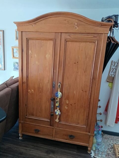 belle armoire ancienne d�montable 4 plateaux  tr�s bon �tat 190 Seynod (74)
