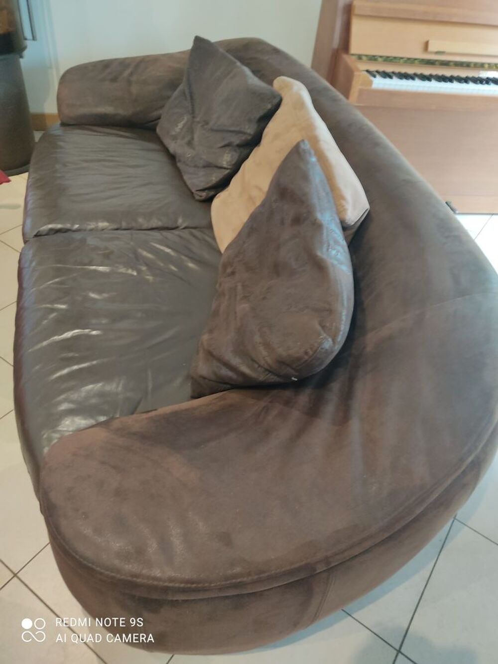 Canap&eacute; cuir Meubles