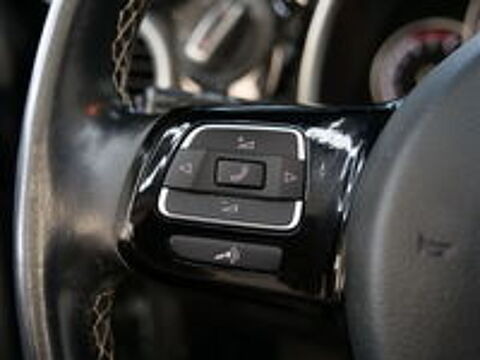 COCCINELLE II COCCINELLE CABRIOLET 1.2 TSI 105 COUTURE DSG7 2012 occasion 69330 Pusignan