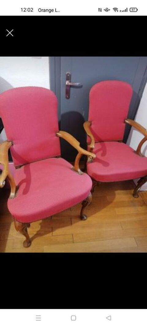 Deux fauteuils Voltaire
110 Florange (57)
