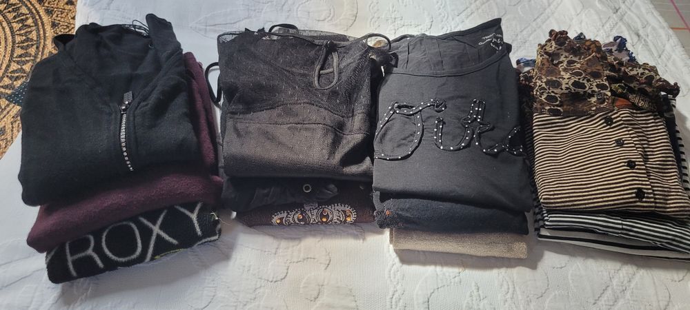 LOT DE VETEMENT FEMME 38/40 Vêtements