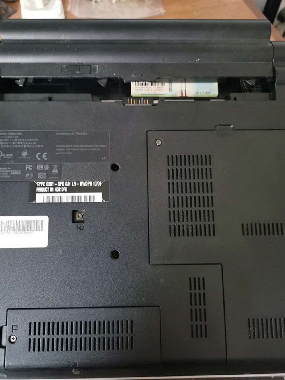 PC Lenovo Thinkpad Edge E350- 15'6 - I3 CPU-Bon &eacute;tat Matériel informatique