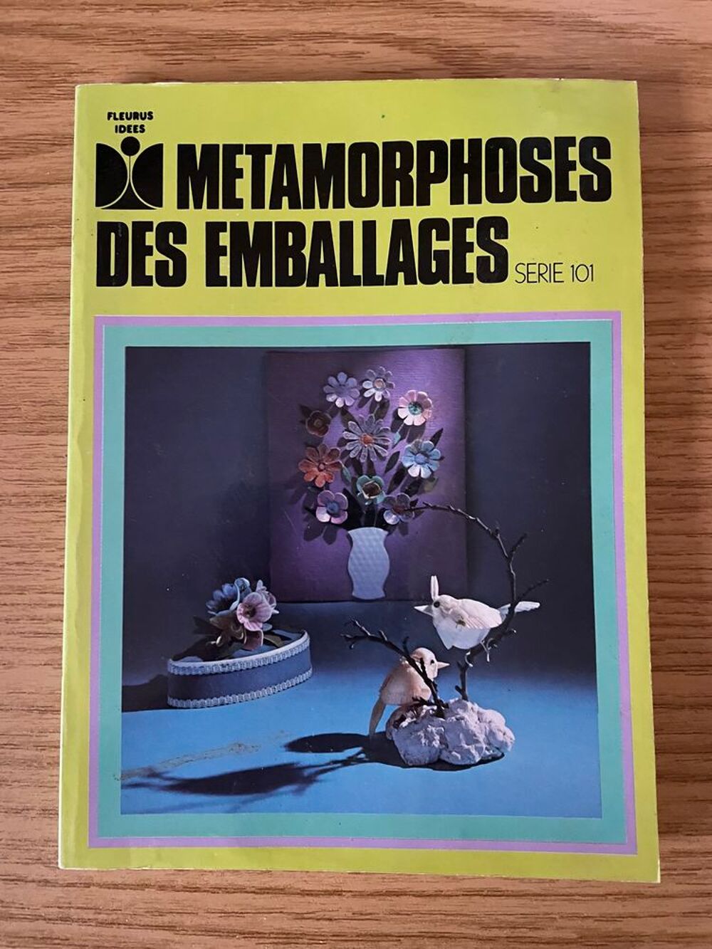 FASCICULES POUR TRAVAUX MANUELS Livres et BD