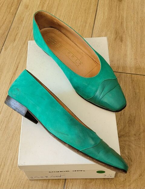 Ballerines daim vertes Studio Larizzi T37 EU 5 Bordeaux (33)