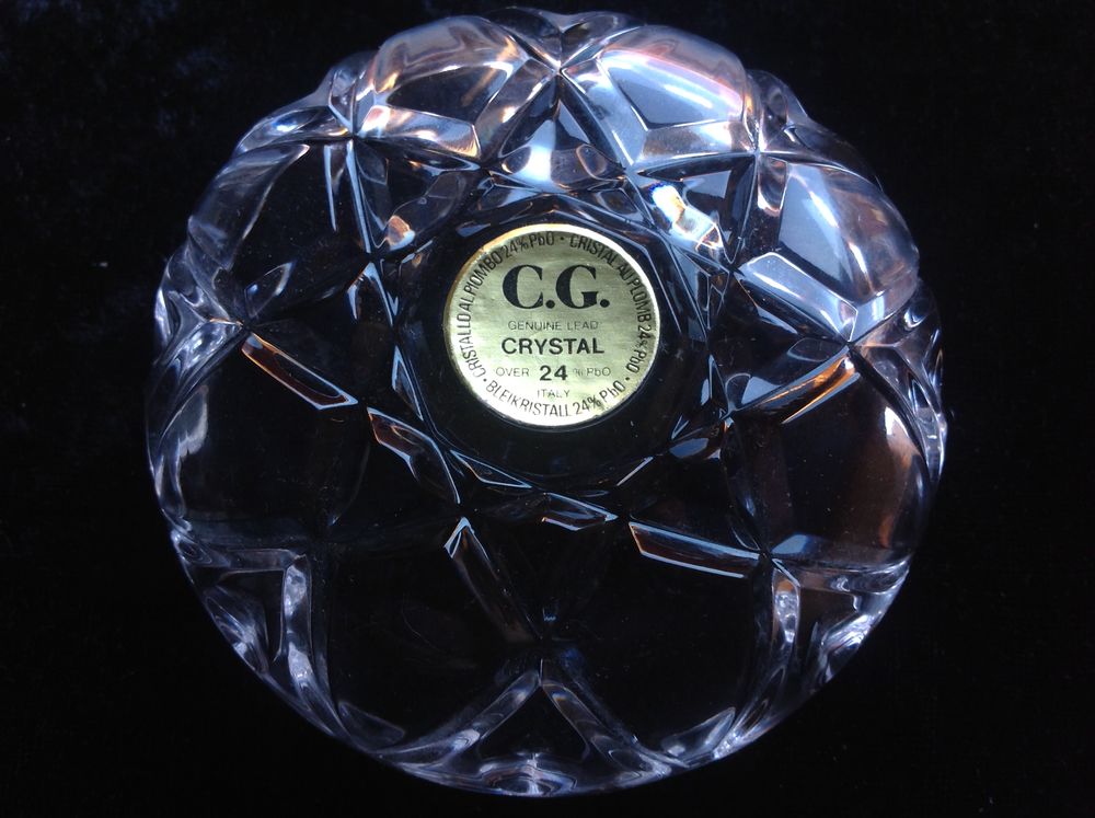 BONBONNI&Egrave;RE ANCIENNE EN CRISTAL TRANSPARENTE ET SATIN&Eacute;E Envo Décoration