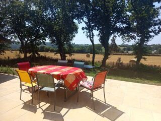  Maison à vendre 10 pièces 243 m²