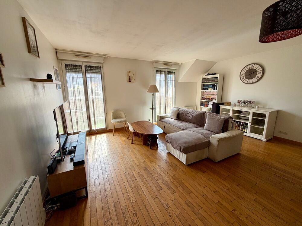 Vente Appartement Appartement 4 pièces 88m² Dernier étage Terrasse 22m Émerainville