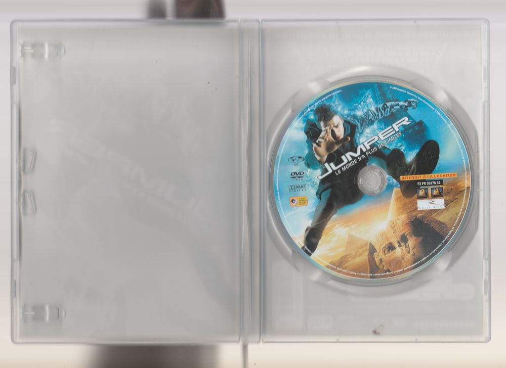 Jumper le monde n'a plus de limites DVD et blu-ray