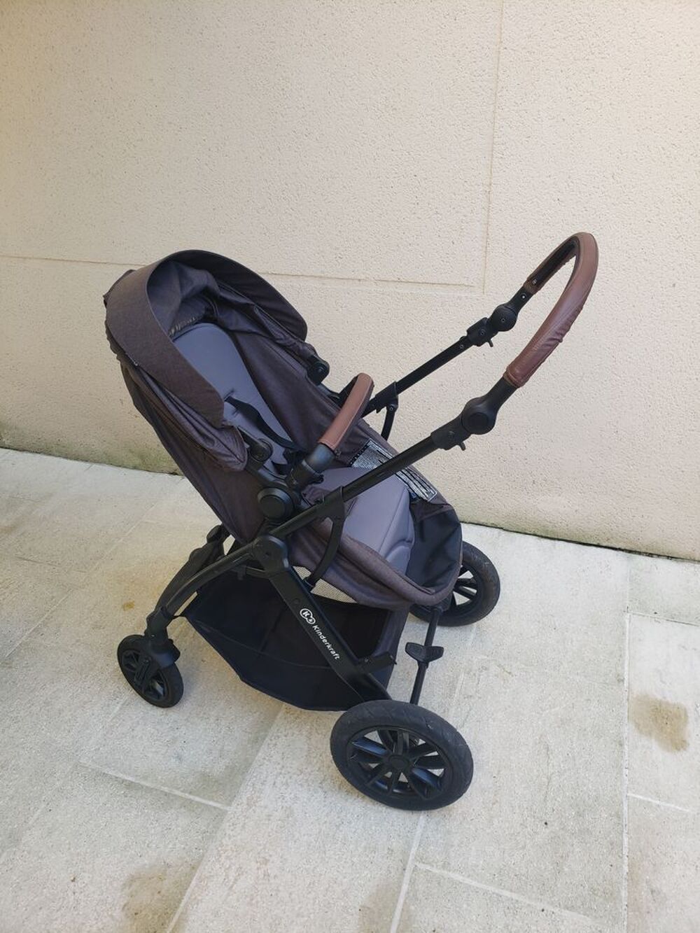 Poussette Kinderkraft 3 en 1 XMOOV avec si&egrave;ge auto + 2 pneus Puériculture