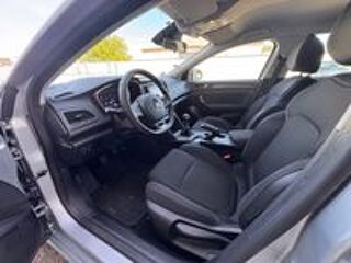 Megane IV M&eacute;gane IV Berline Blue dCi 115 Business 2021 occasion 84290 Sainte-C&eacute;cile-les-Vignes