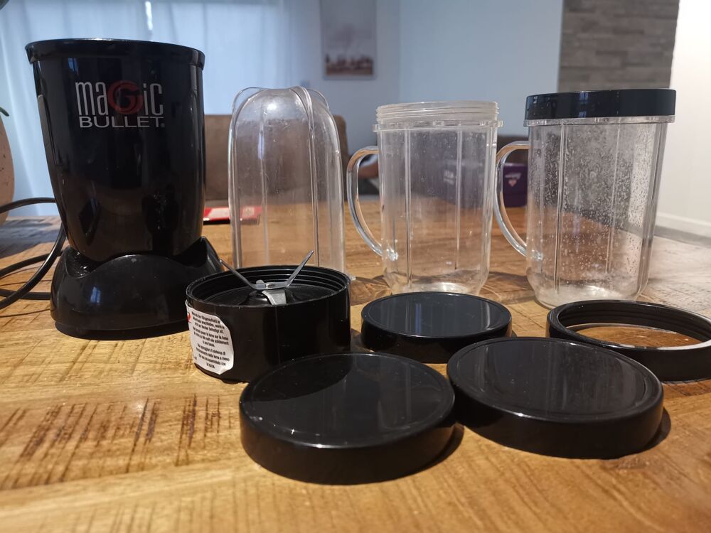 Blender Magic Bullet Noir avec Accessoires Electromnager