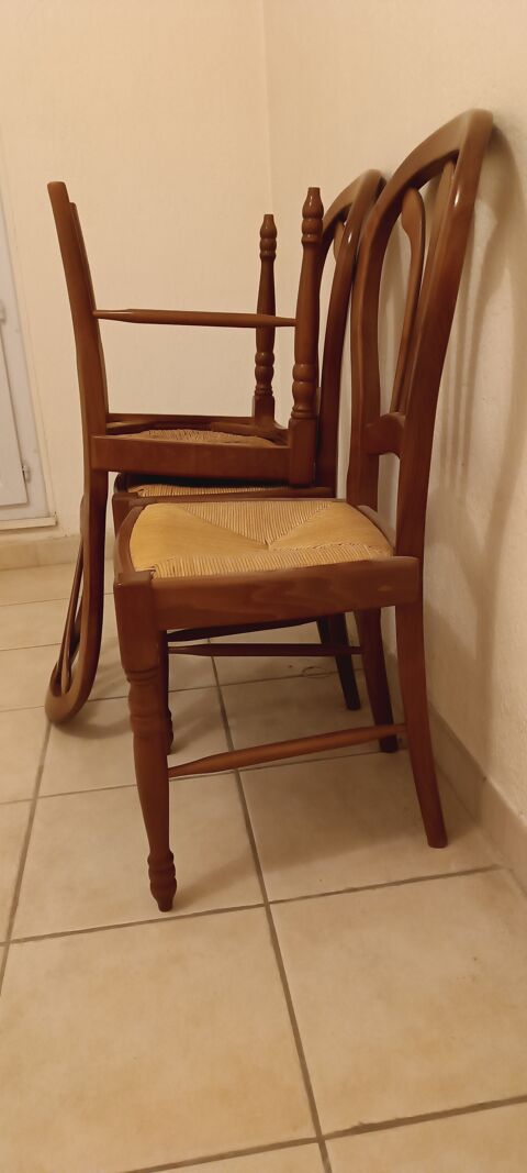 4 chaises pailles en merisier massif 50 Le Thor (84)