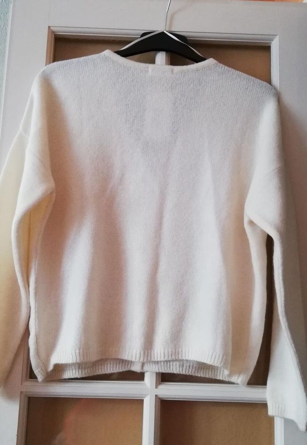 Gilet &eacute;cru Cache-Cache, neuf encore &eacute;tiquet&eacute;. Vêtements