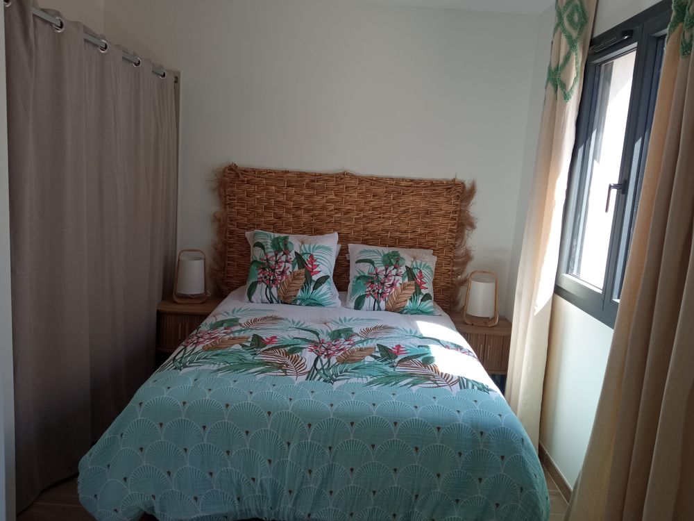   Villa  bord de mer. . 2 chambres 2 SDB Climatisation  Languedoc-Roussillon, Sainte-Marie (66470)