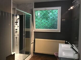  Villa  louer 9 pices 175 m