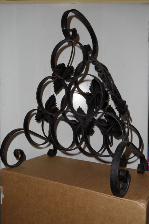 Porte bouteilles en fer forg� 9 Fontenay-en-Parisis (95)