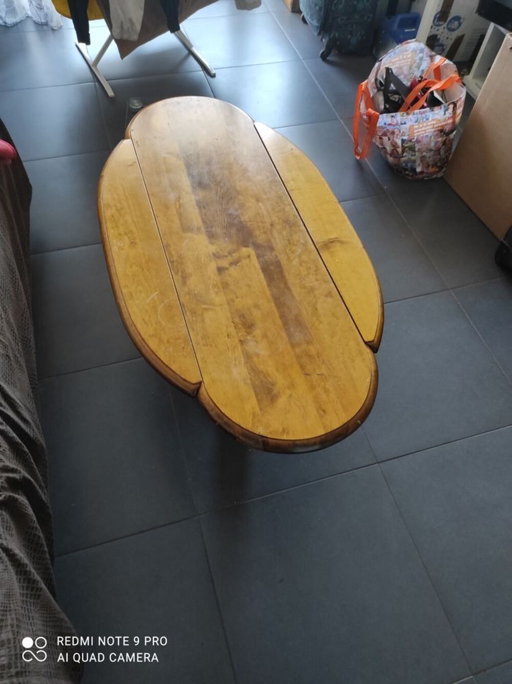 Table basse en bois ovale Meubles