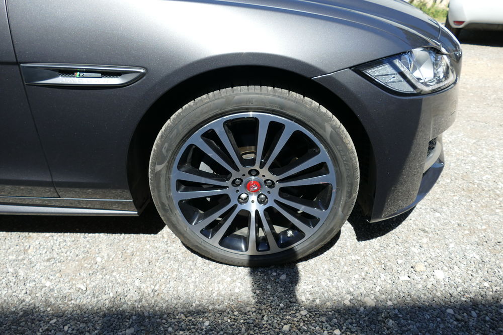XF 2.0 - 250 ch BVA Pure 2018 occasion 13600 La Ciotat