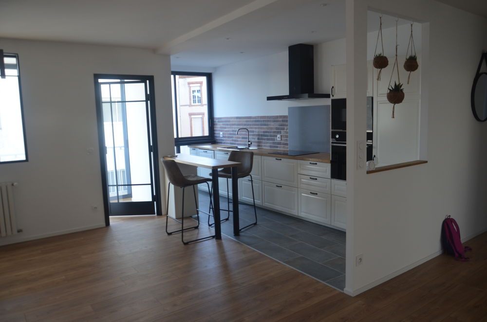 Location Appartement un grand appartement à Cholet, centre ville Cholet