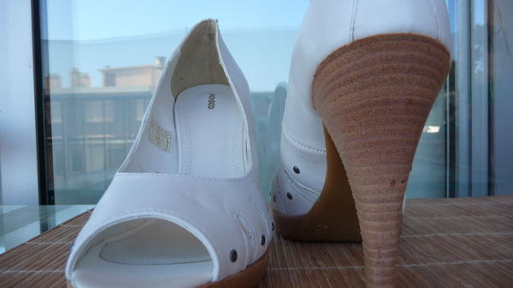 CHAUSSURE FEMME &eacute;t&eacute; blanche Chaussures