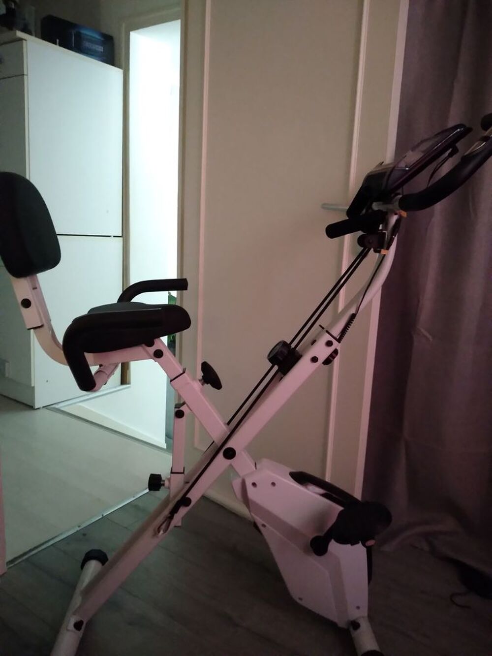 Velo pliant appartement neuf Vélos