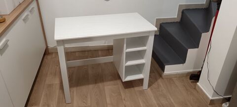 Bureau 90 x 52 cm 20 Montigny-l�s-Cormeilles (95)